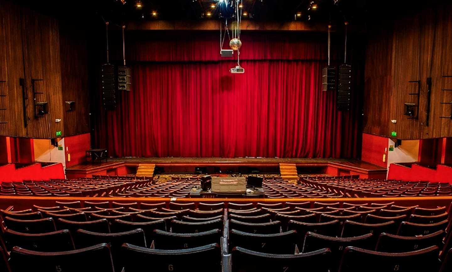 Teatro Pablo Tobón Uribe 1