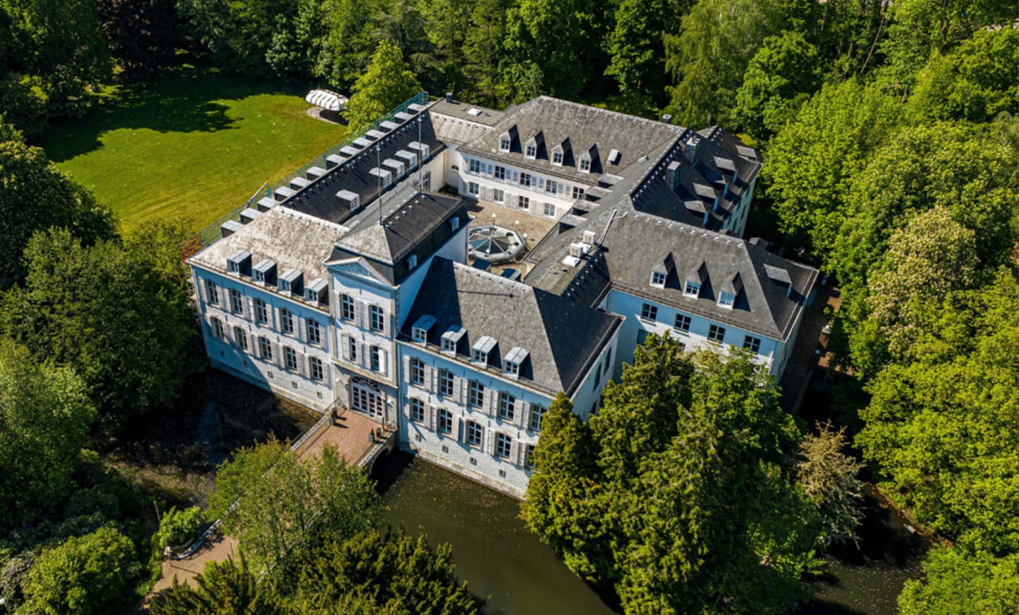 Schloss Rahe 1