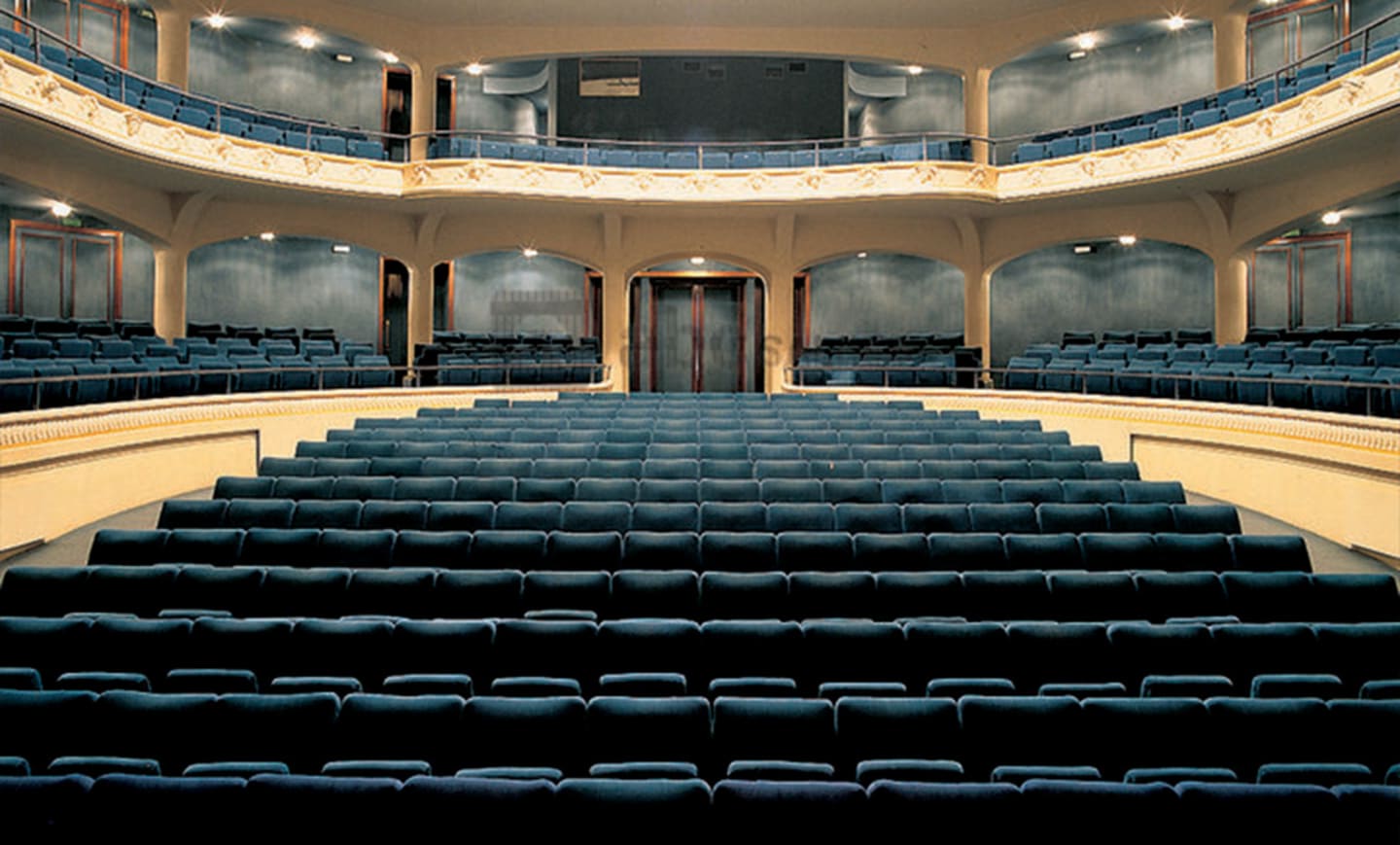 Palais de l'Europe 2
