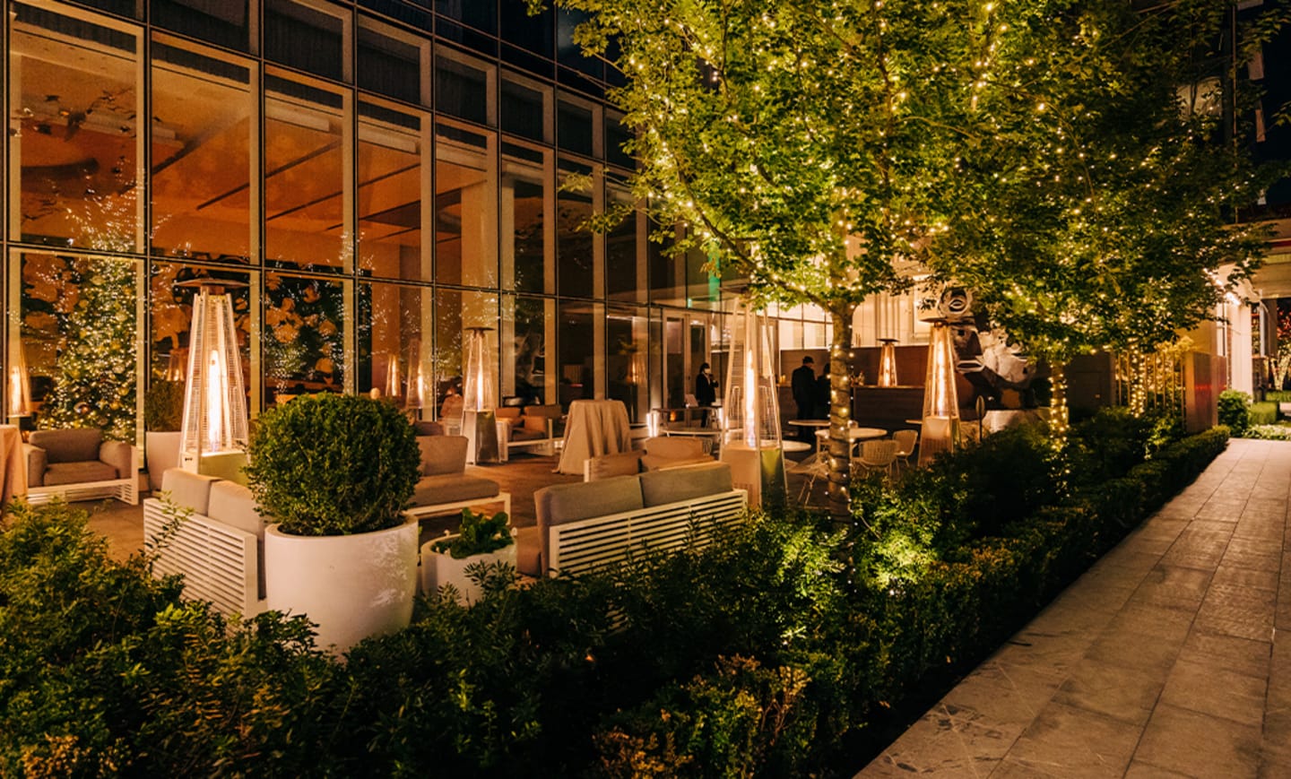 HALL Arts Hotel 1