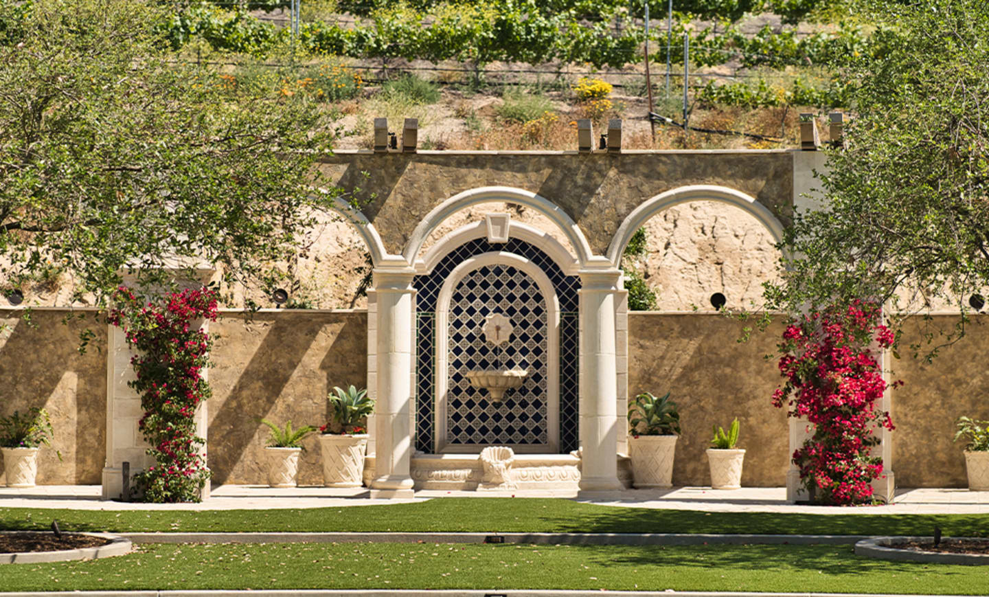 Europa Village Wineries & Resort 2