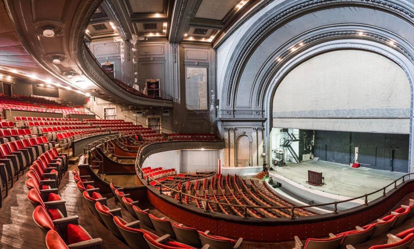 The Children's Theatre of Cincinnati at The Emery Theater 1