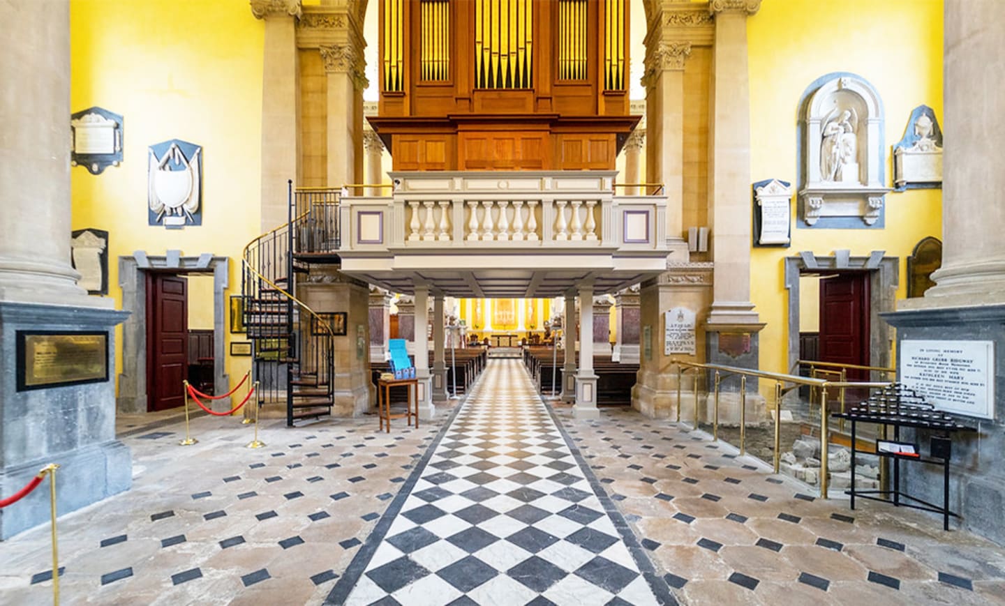 Christ Church Cathedral, Church of Ireland 1