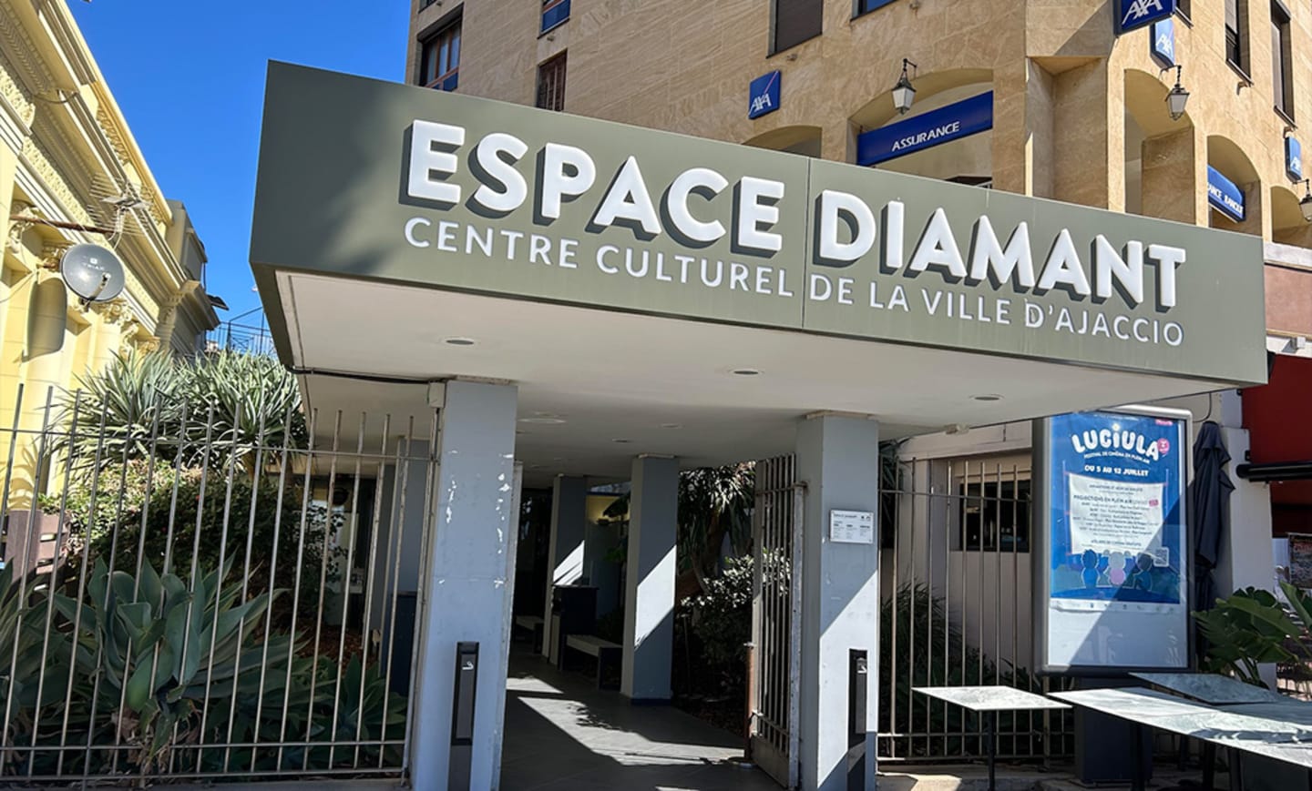 Espace Diamant - Spaziu Diamant 1