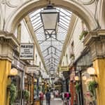 Vivez une expérience inoubliable avec une visite théâtralisée des Passages Couverts de Paris !