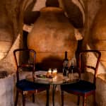 Noche de hotel con cata de vinos y cena con música en vivo por San Valentín