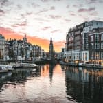 Amsterdam: Dagtocht vanuit Brussel met kaas, klompen en windmolens