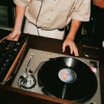 Noche de San Juan: Degustationsmenü und DJ legt Schallplatten auf