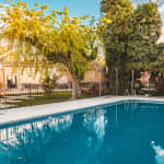 Santuario de tarde: yoga, té y cueva