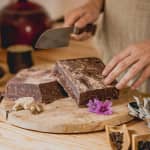 Ceremonia de cacao con música en vivo en Frizzant