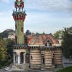El Capricho de Gaudí: Sin colas y flexible