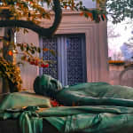 Visite guidée en petit groupe du cimetière de Paris Pere Lachaise