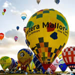 Romantic Sunrise Balloon Tour in Mallorca