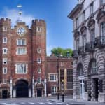 London: 20 Royal Landmarks on a Small-Group Walking Tour