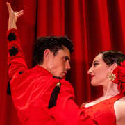 Flamenco y cabaret en l'Estació Espai Gastronomic