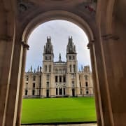 90 Minute Classic Walking Tour of Oxford 
