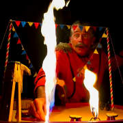 Festival Titirimundi: El Circo de las Pulgas
