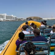 جولة بالقارب السريع في جزيرة ياس لمدة 75 دقيقة من خليج ياس
