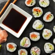 ﻿Sushi enrollado a mano - LA