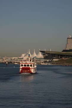 Vancouver Harbor Sightseeing Cruise