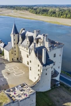 Visite du Château de Montsoreau – Musée d’art contemporain