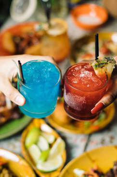 ﻿Brunch jamaicano & ¡Bebida sin fondo en Ma Petite Jamaica!