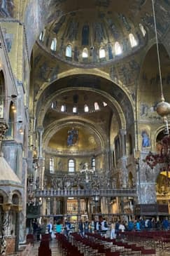 Basilica di San Marco: Biglietto Salta-Coda + Tour Guidato per Gruppi Ristretti