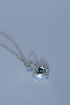 ÉTIRE Mangwon: Sea Glass Necklace One-Day Workshop
