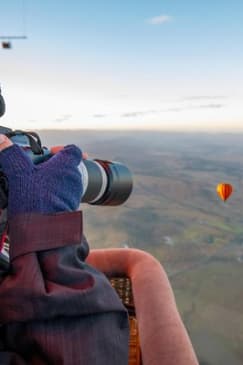 Hot Air Balloon Flight Brisbane with Vineyard Breakfast 