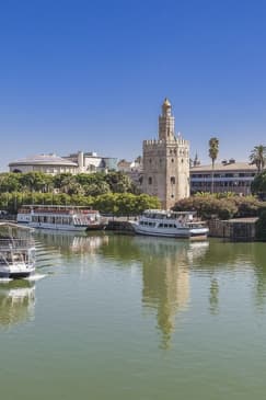 Ruta Monumental en crucero por el Río Guadalquivir