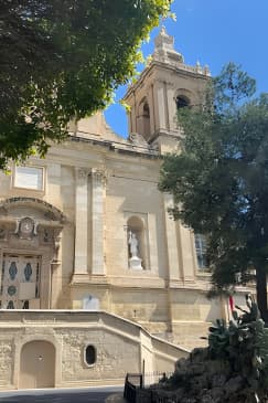 Three cities walking tour incl. entrance to Inquisitor's palace