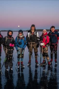 Beginner friendly Nordic Ice Skating On lakes in Stockholm