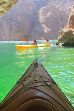 Half-Day Willow Beach Kayak Tour with Optional Pick Up