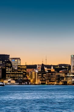 JFarwell Moonlight Yacht Cruise desde Halifax Waterfront