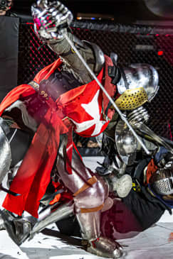 Armored MMA: Medieval Cage Fighting Championship