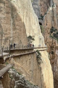 Visita Guiada al Caminito del Rey + Autobús Lanzadera