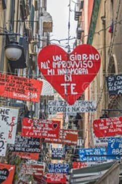 Napoli: Quartieri Spagnoli: Visita guidata a piedi