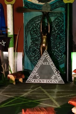 Haunted Vaults Walking Tour in Edinburgh