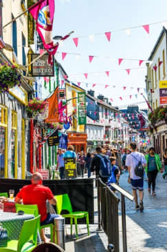 Cliffs of Moher & West of Ireland Highlights: Roundtrip from Dublin