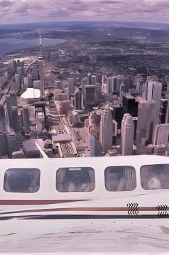 Exhilarating 120km Aerial Tour of Toronto with iflyTOTO
