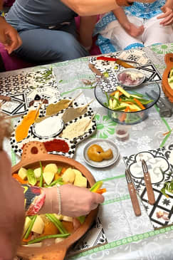 Cooking Class with Lacals in Marrakech .