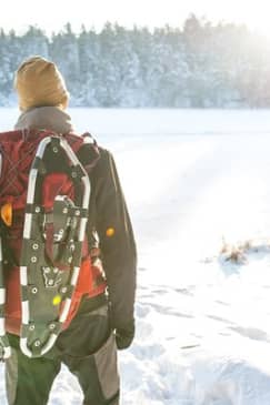 Vintervandring med snöskor från Stockholm