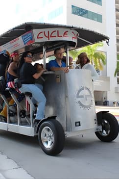 Pedibus Pub Crawl in Fort Lauderdale