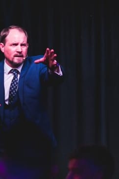 (9pm) The House Magicians Comedy & Magic Show - Smoke & Mirrors