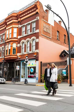 2-Hour Victoria Highlights Private Walking Tour