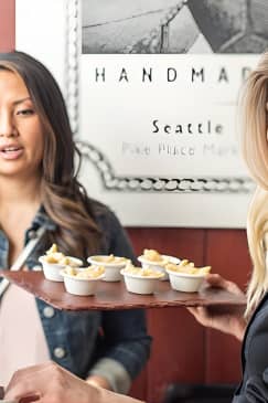 Chef Guided Food Tour of Pike Place Market- 2 Hours