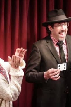 Marrakech Magic Theater: spettacolo dal vivo di Jay Alexander Mind Tricks