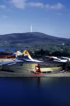 Canberra Day Trip from Sydney