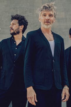 Elefantes 2025 Tour Barcelona - 25 years of Azul