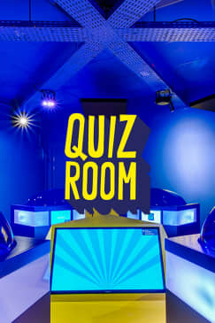 غرفة الاختبار (Quiz Room): أول تجربة برنامج مسابقات غامرة في الإمارات